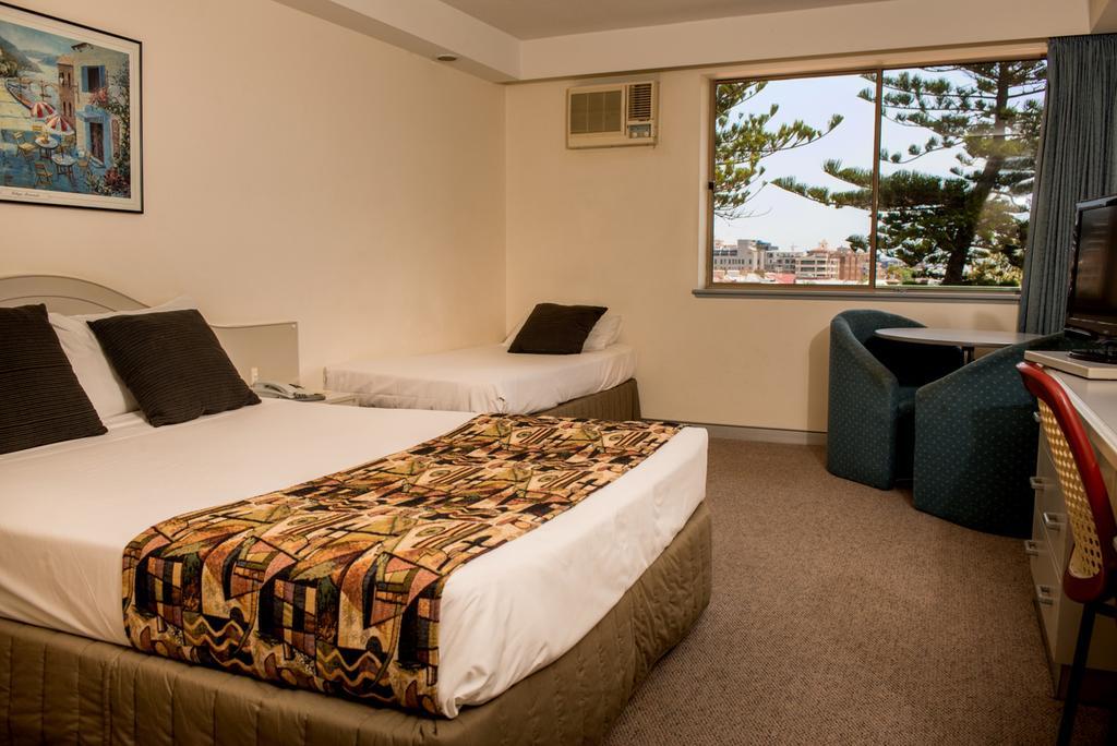 Alloggio Newcastle Beach Exterior photo